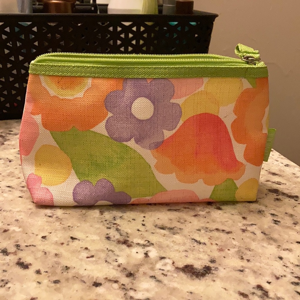 Clinique bag
